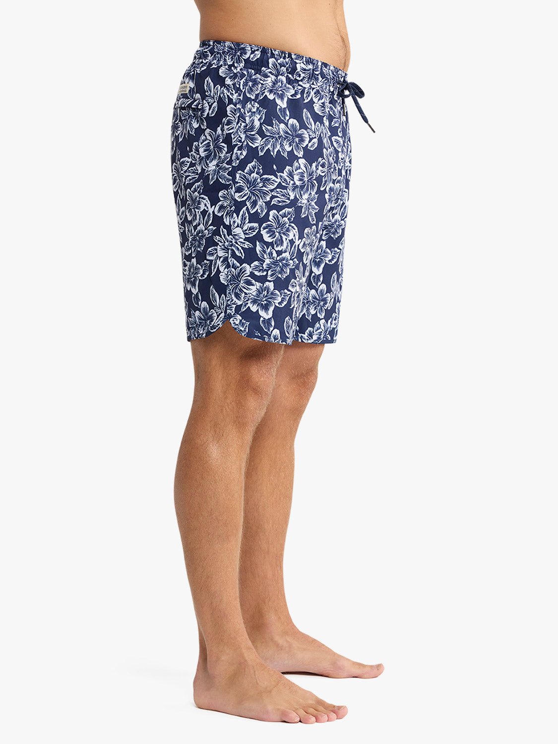 Anchor Trunk | Navy Botanical
