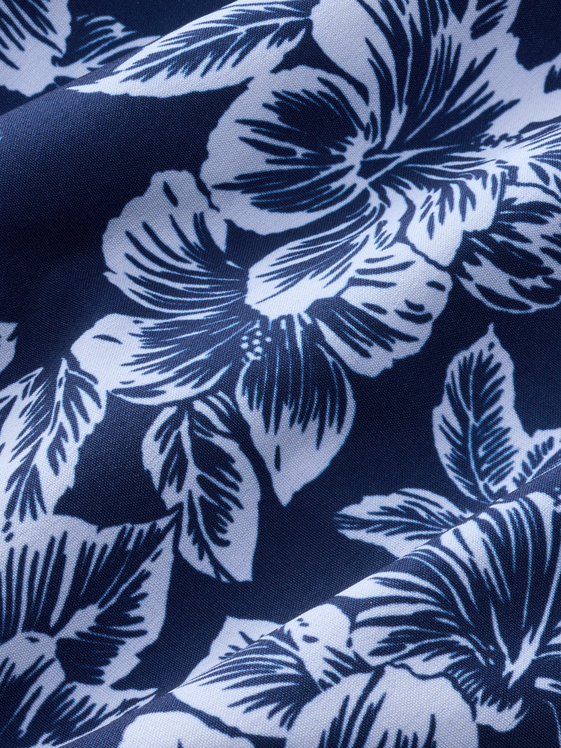 Anchor Trunk | Navy Botanical