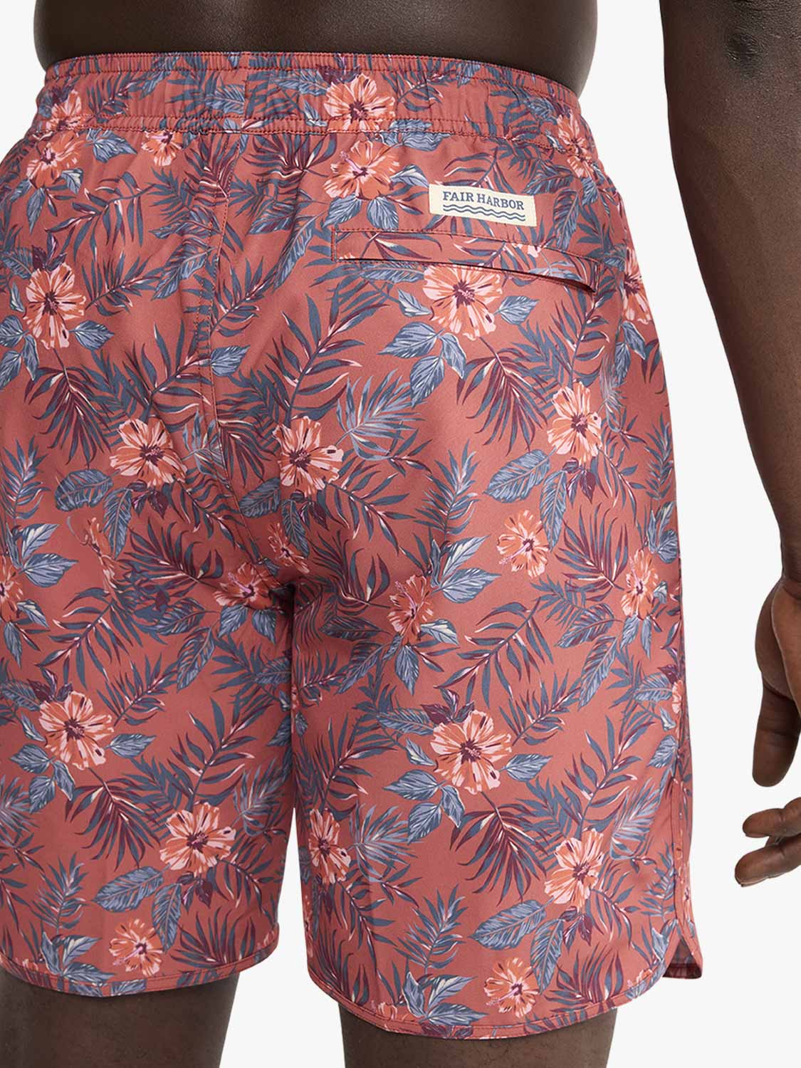 Anchor Trunk | Red Islander