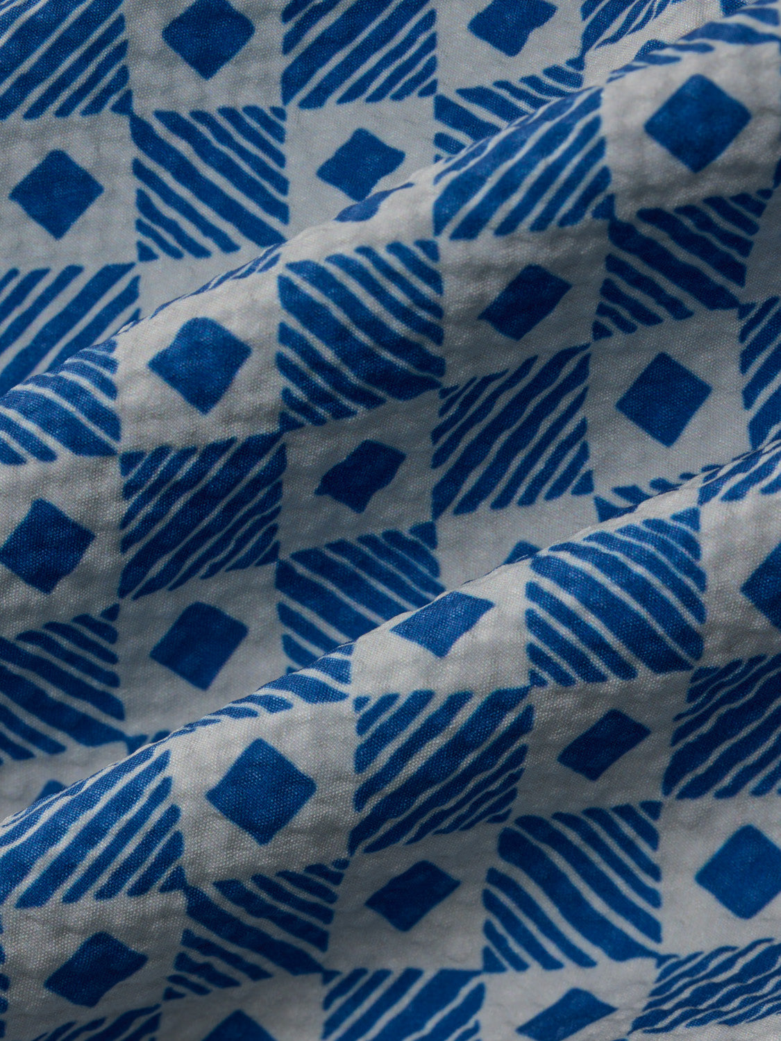 Bayberry Trunk | Seersucker Sea Blue Tiles