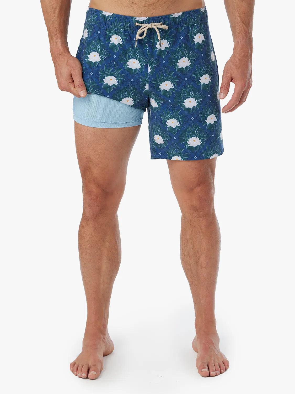 Bayberry Trunk | Navy White Lotus