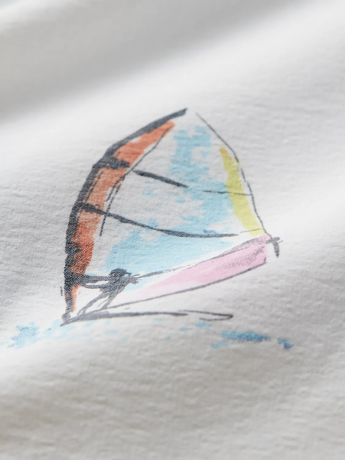 Bungalow Trunk | White Windsurfer