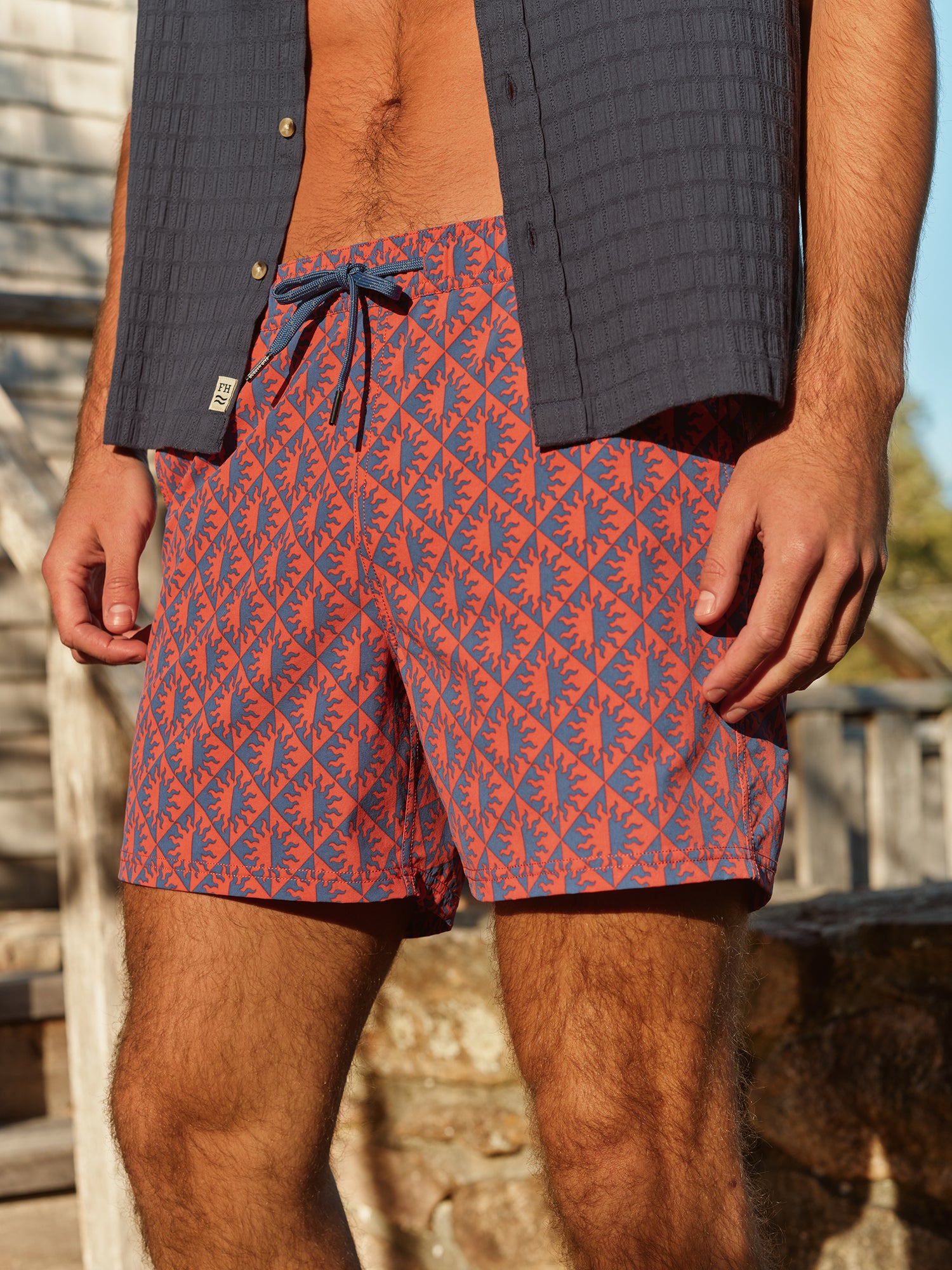 Bungalow Trunk | Cobalt Suns