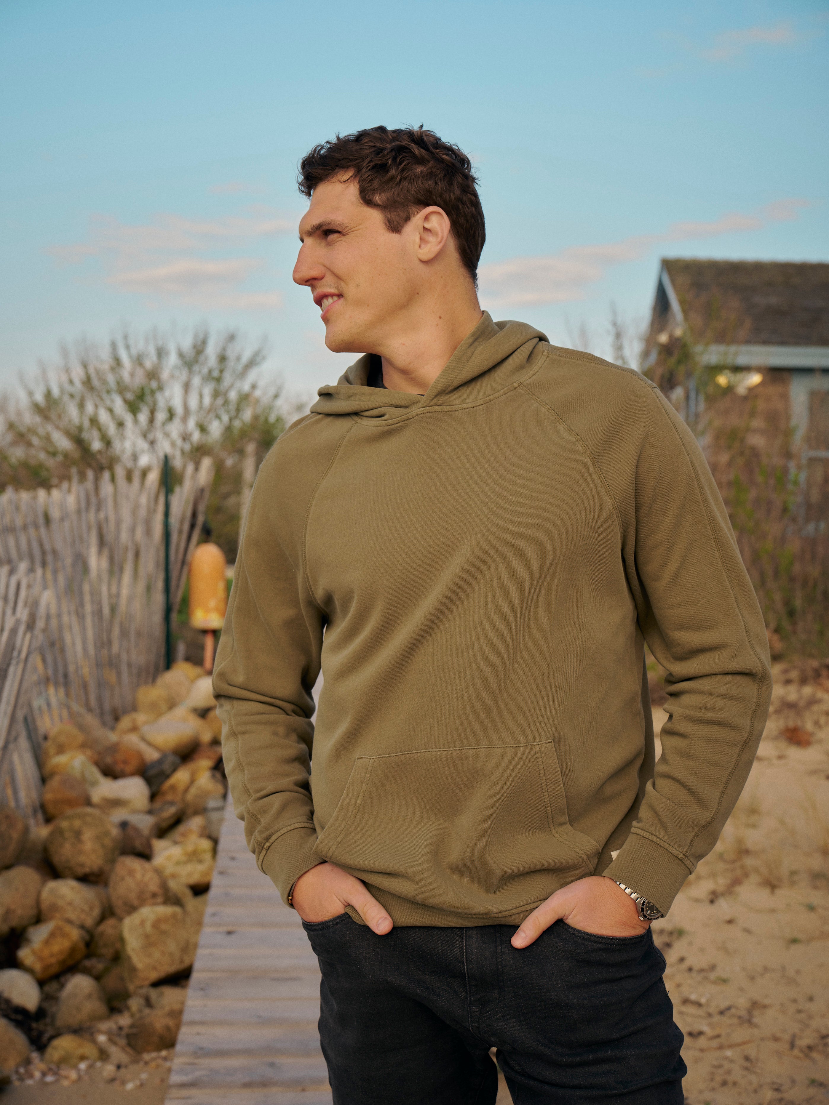 Saltaire Hoodie | Olive