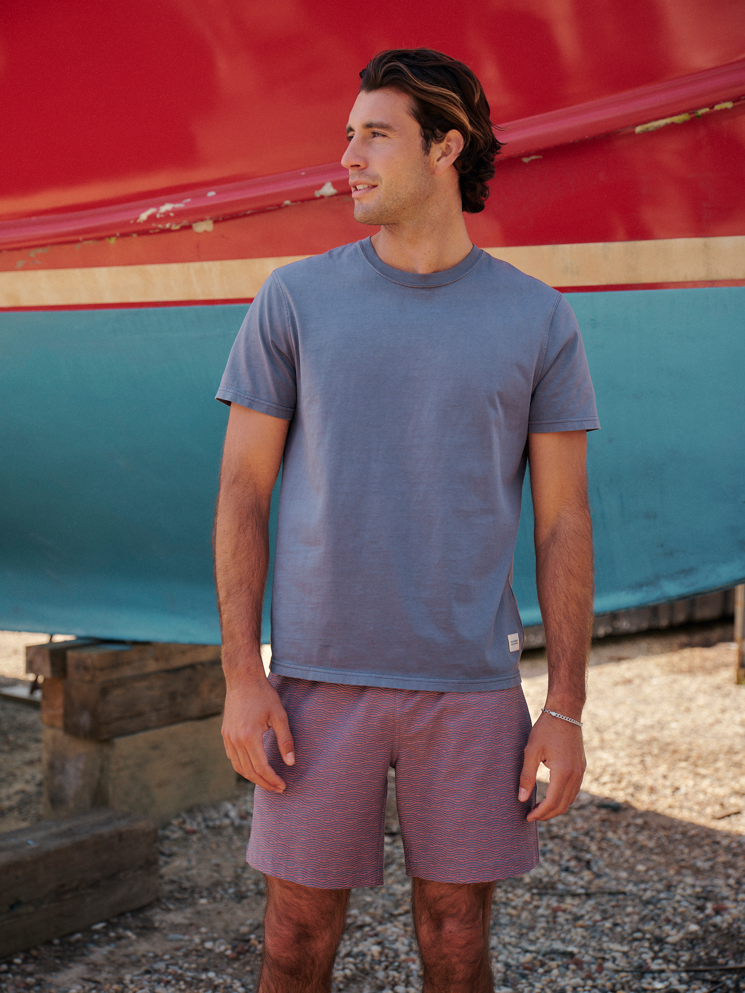 Saltaire Graphic Tee | Light Blue Beach Daze
