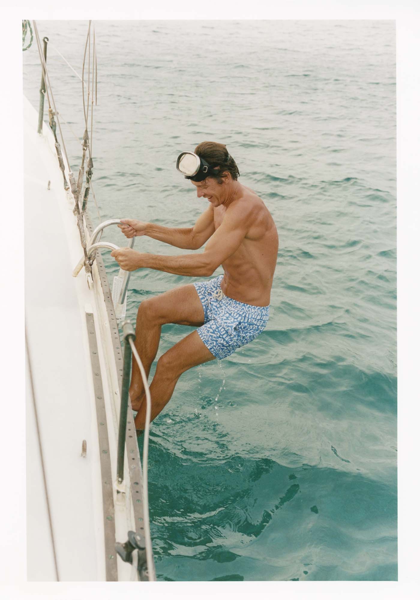 Bungalow Trunk | Blue Water Waves