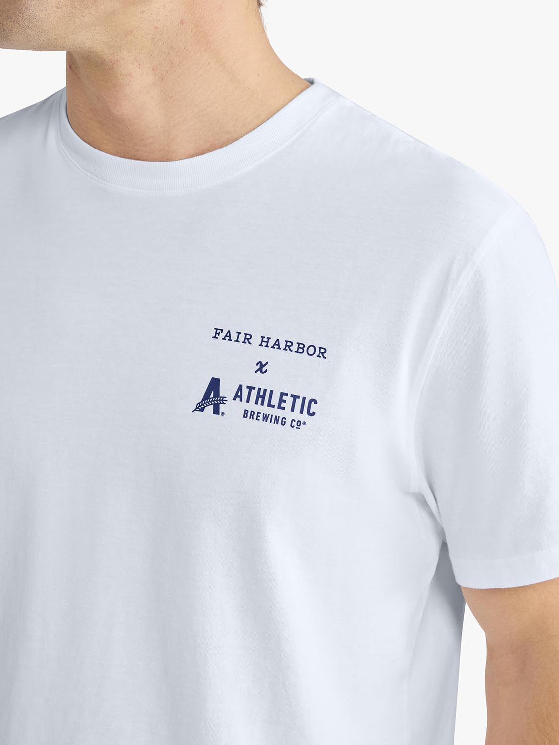 Saltaire Graphic Tee | Run Wild