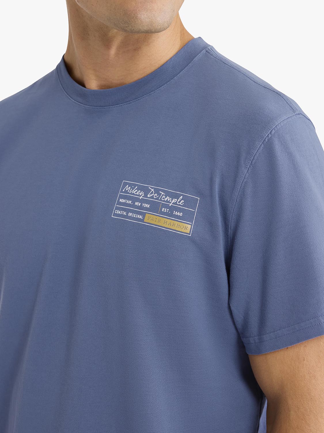 Saltaire Graphic Tee | Ripple Navy
