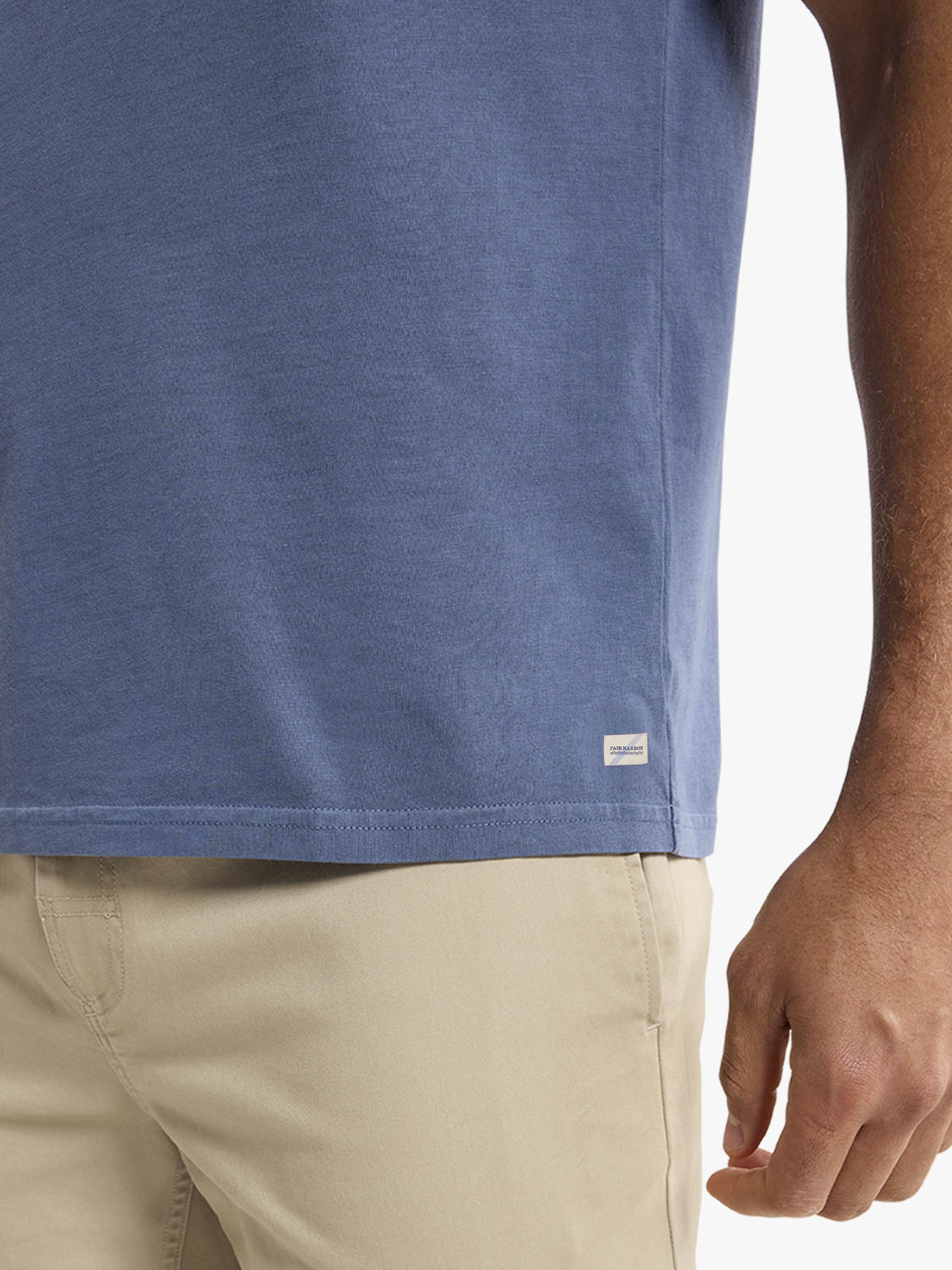 Saltaire Graphic Tee | Retro Tonal